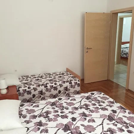 Apartment Strmecki *